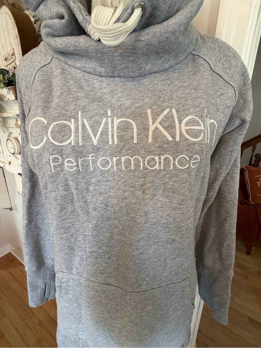 Calvin Klein Gray Sweatshirt Performance Pullover Sweater - Picture 2 of 4